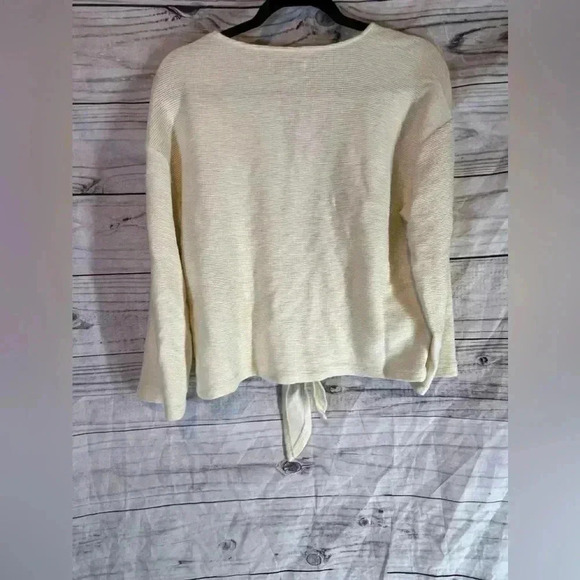Madewell texture and thread tie up top - Picture 5 of 6